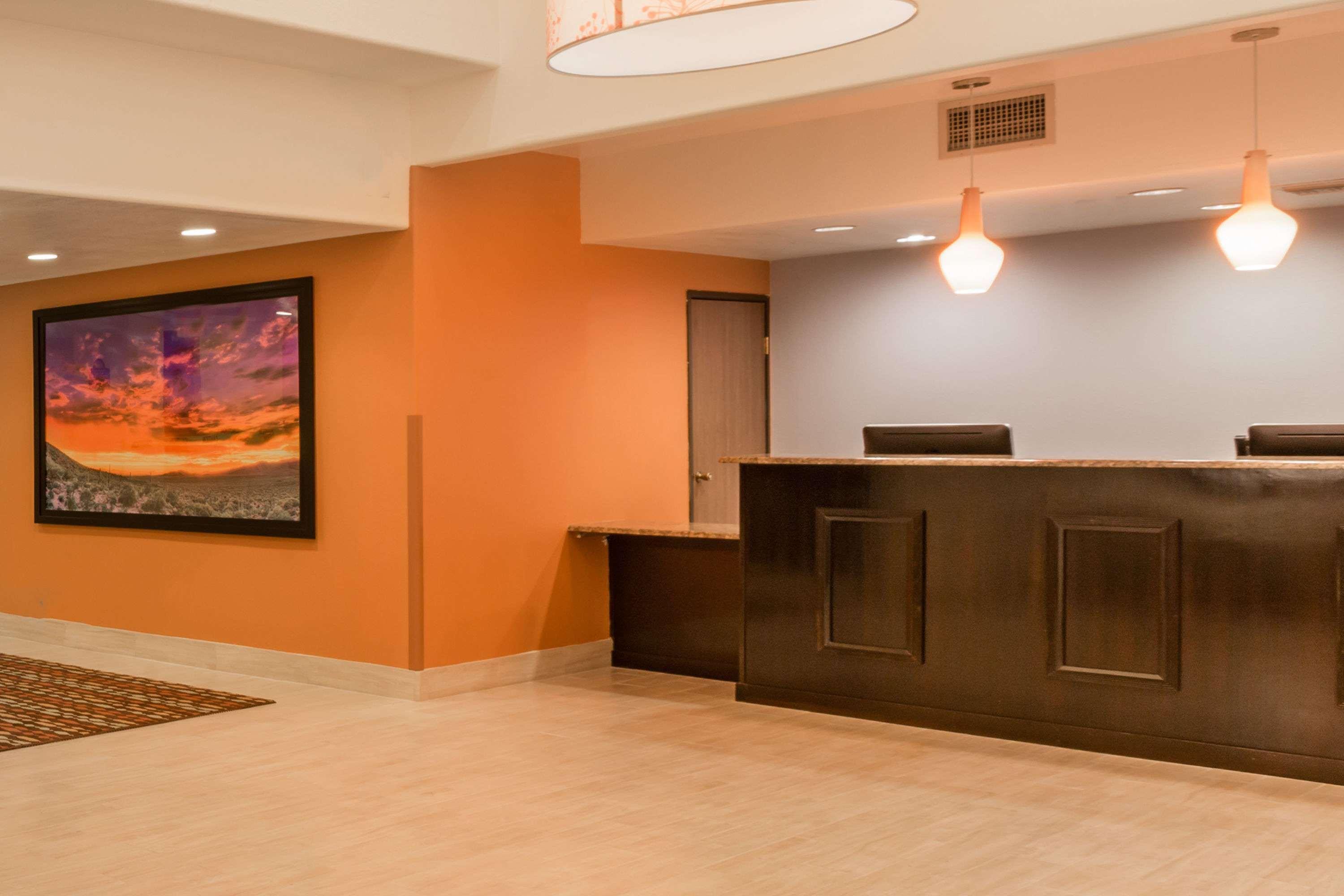 Days & By Wyndham Tucson/marana Hotel