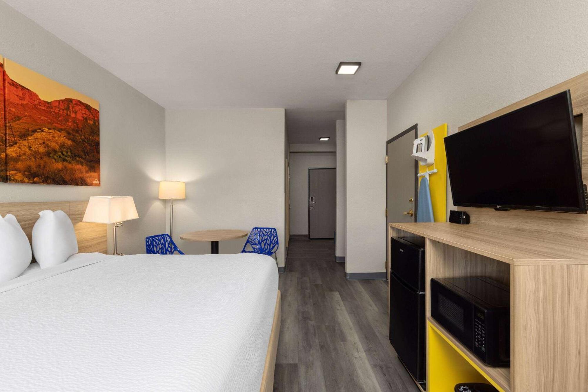 Hotel Days & By Wyndham Tucson/marana Cortaro