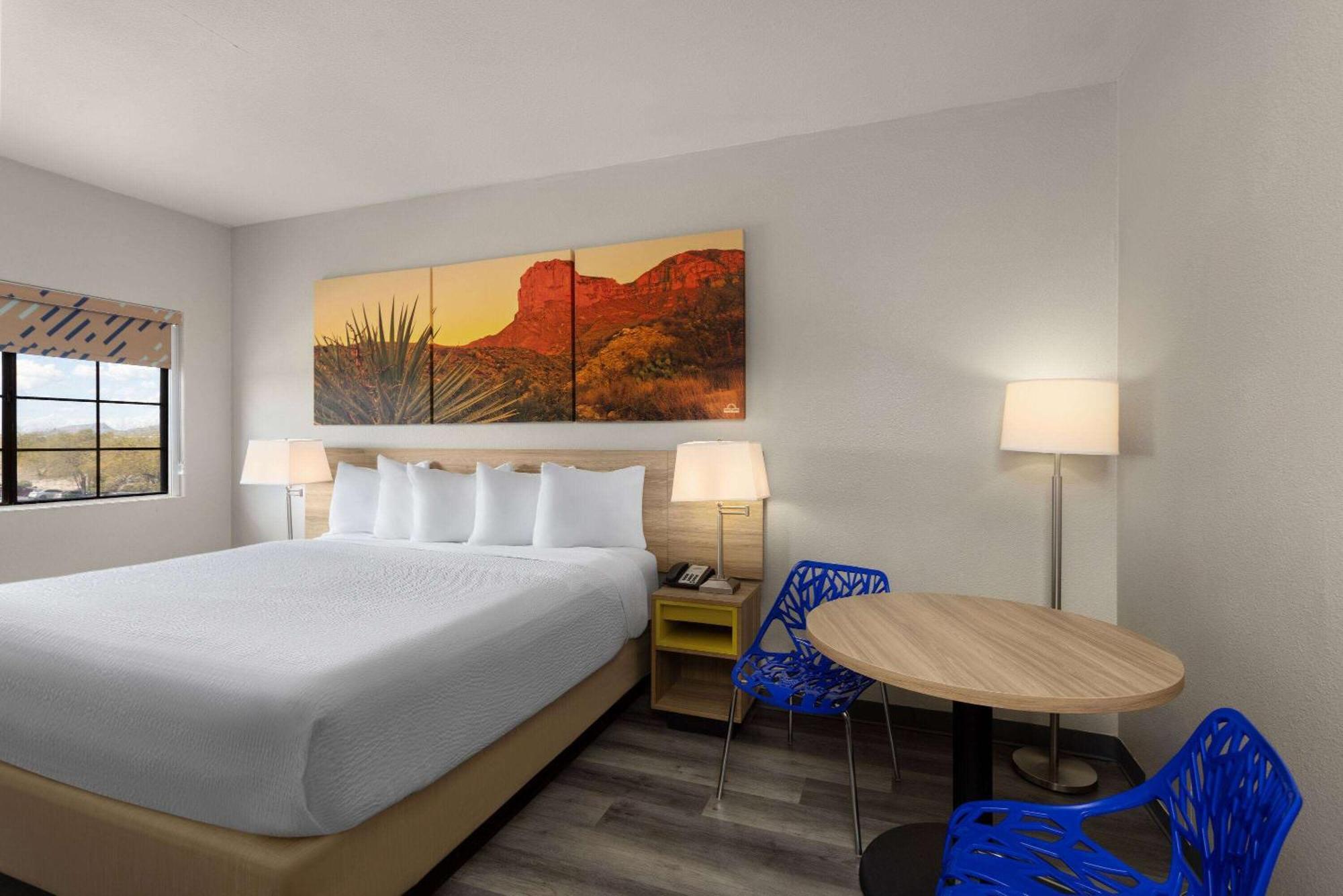 Days & By Wyndham Tucson/marana Cortaro
