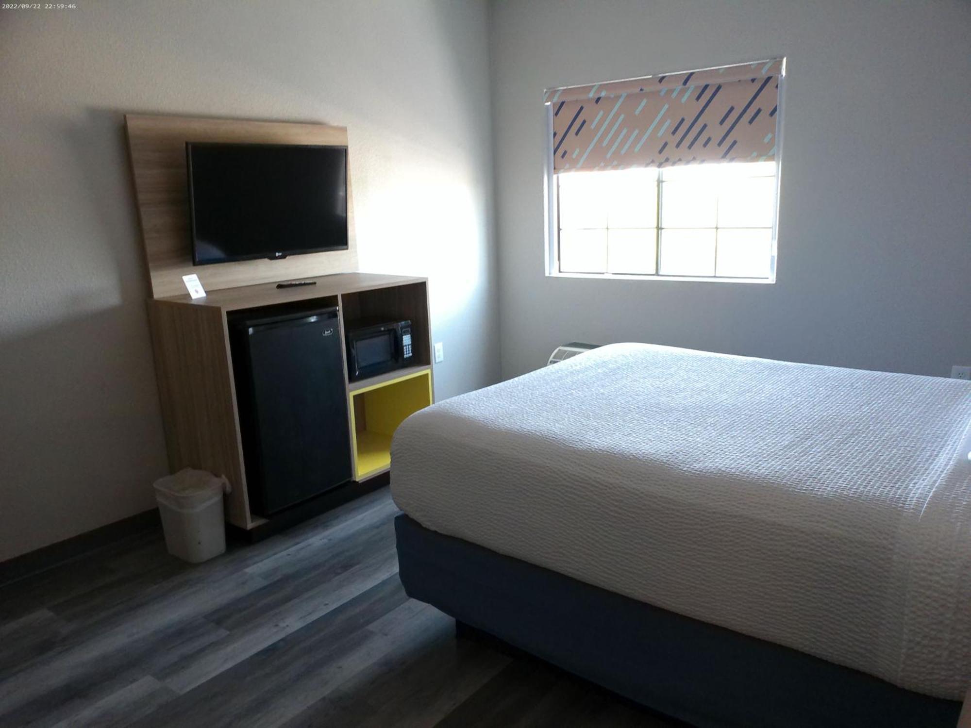 Days & By Wyndham Tucson/marana